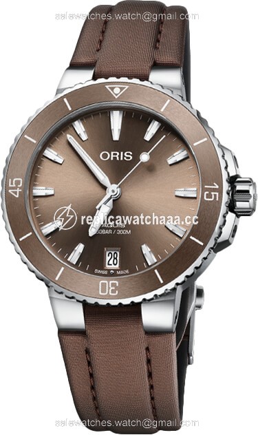 01 733 7731 4156-07 3 18 01FC Oris Aquis Date 36.5mm Ladies Watch 01 733 7731 4156-07 3 18 01FC Oris Aquis Date 36.5mm Ladies Watch